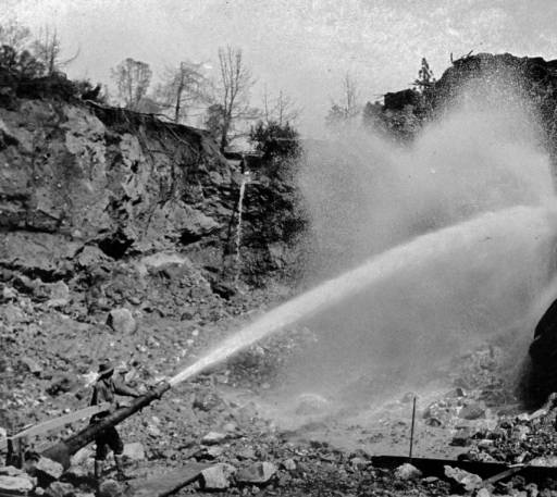 Photo of CA hydrolic water cannon